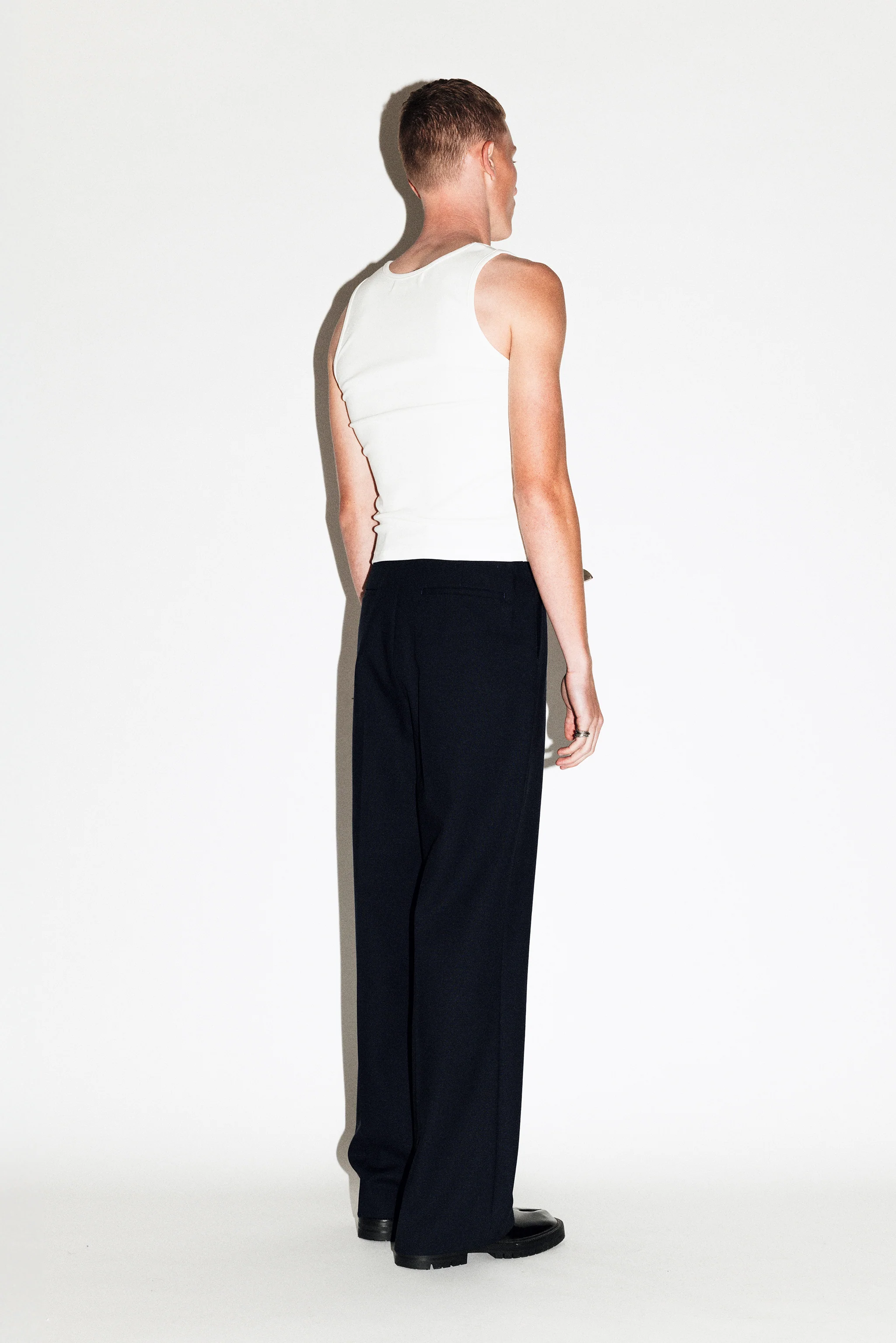Cove Wide-Leg Trouser - Image 15
