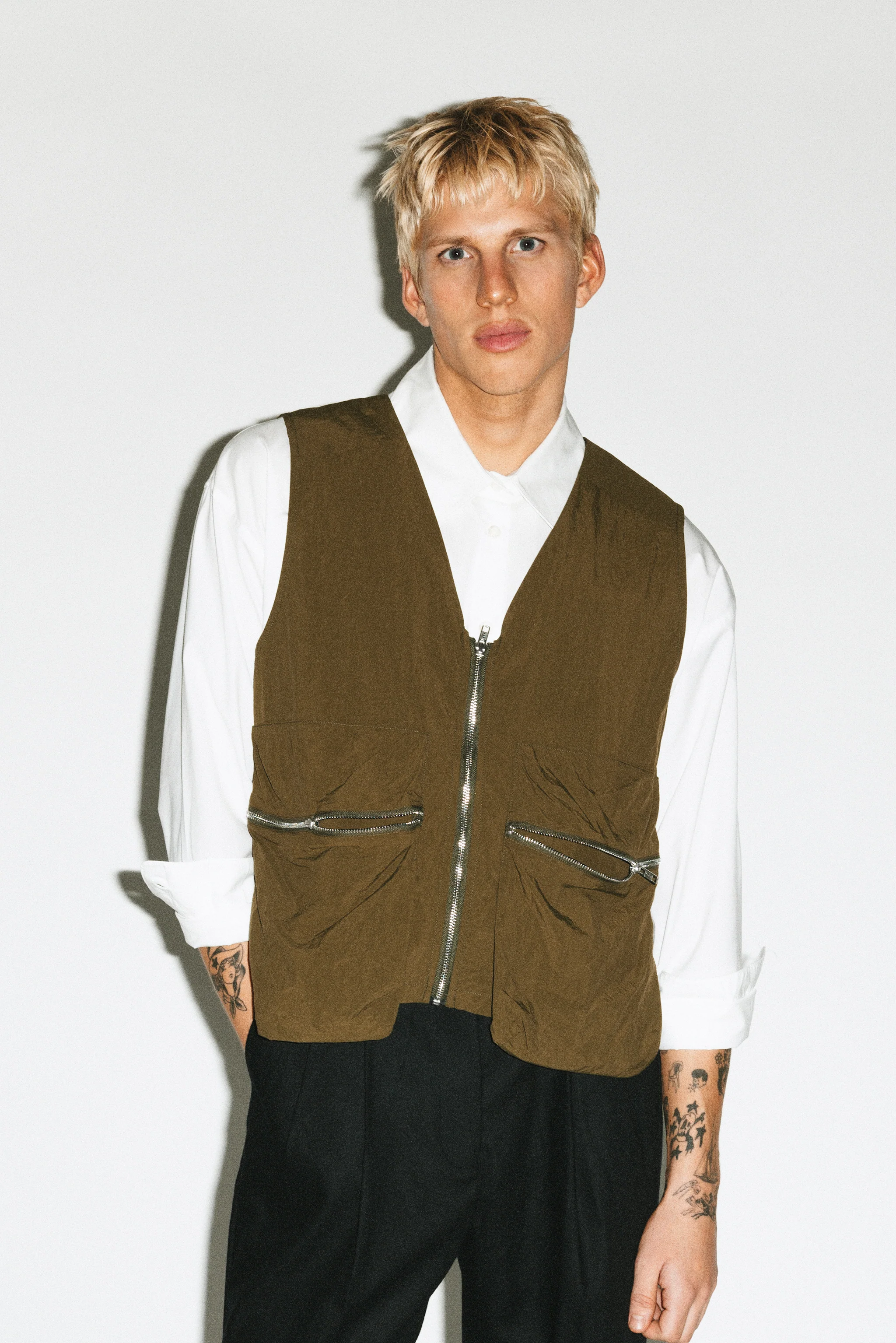 Elysian Utility Cargo Vest - Image 5